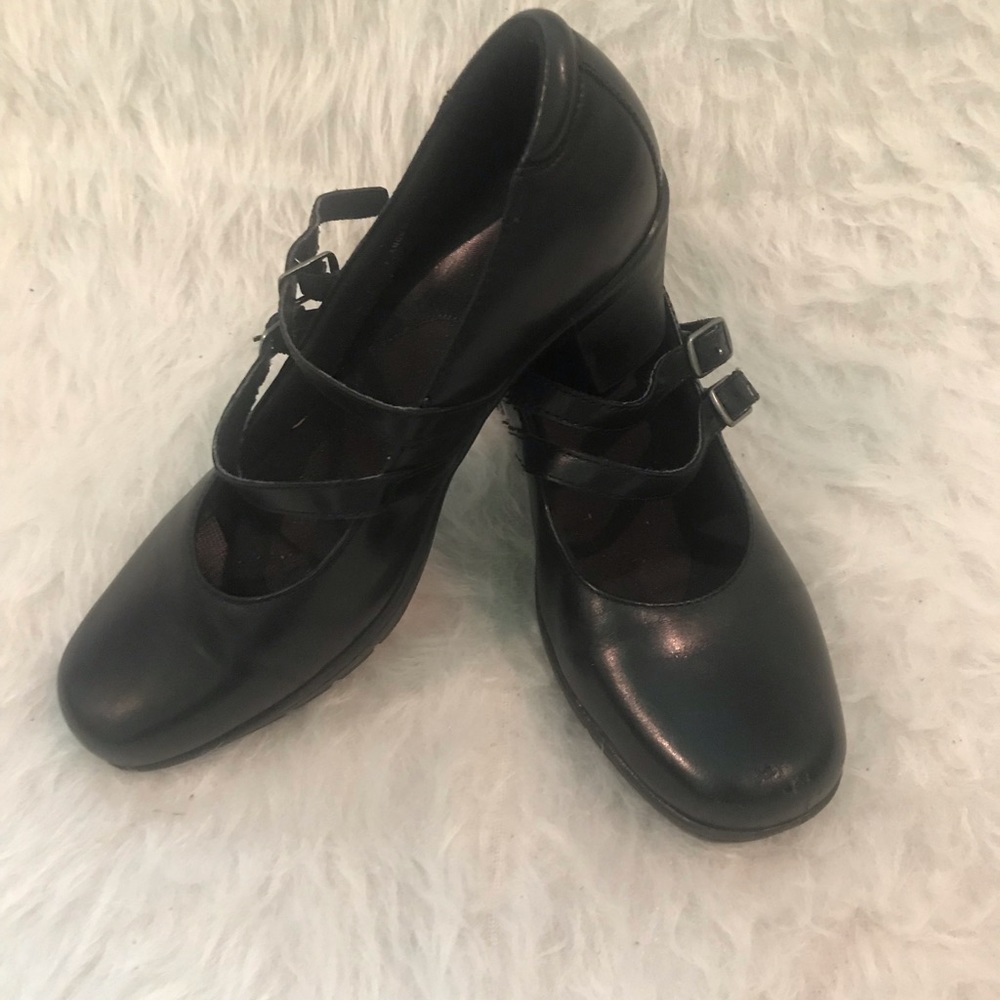 Black leather Bendables